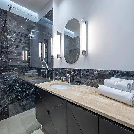 Apartmanhotel Boulevard Drobnera Spa&wellness - Restaurant Ponti - Widok Na Odre