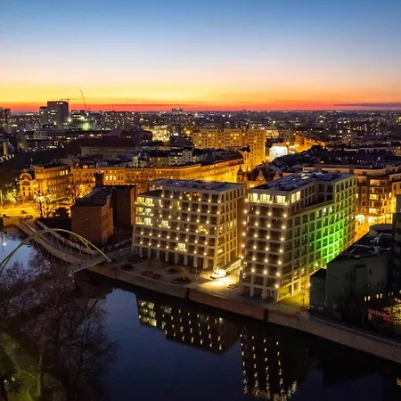 Apartament Boulevard Drobnera Residence - Apartamenty z widokiem na Odrę 4*